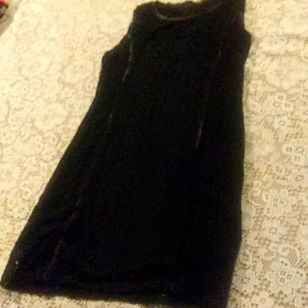 I'm selling a very bad and sharp dress